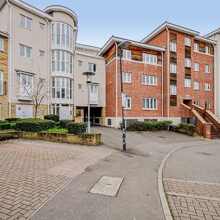 Kings Quarter - Four Bed Apartment - #0202 Μεϊντενχέντ Εξωτερικό φωτογραφία