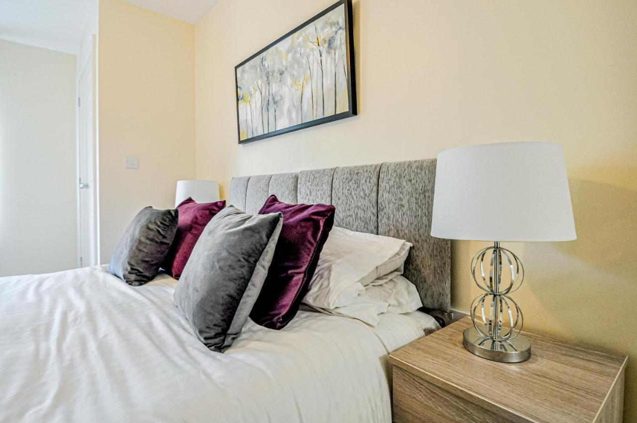 Kings Quarter - Four Bed Apartment - #0202 Μεϊντενχέντ Εξωτερικό φωτογραφία