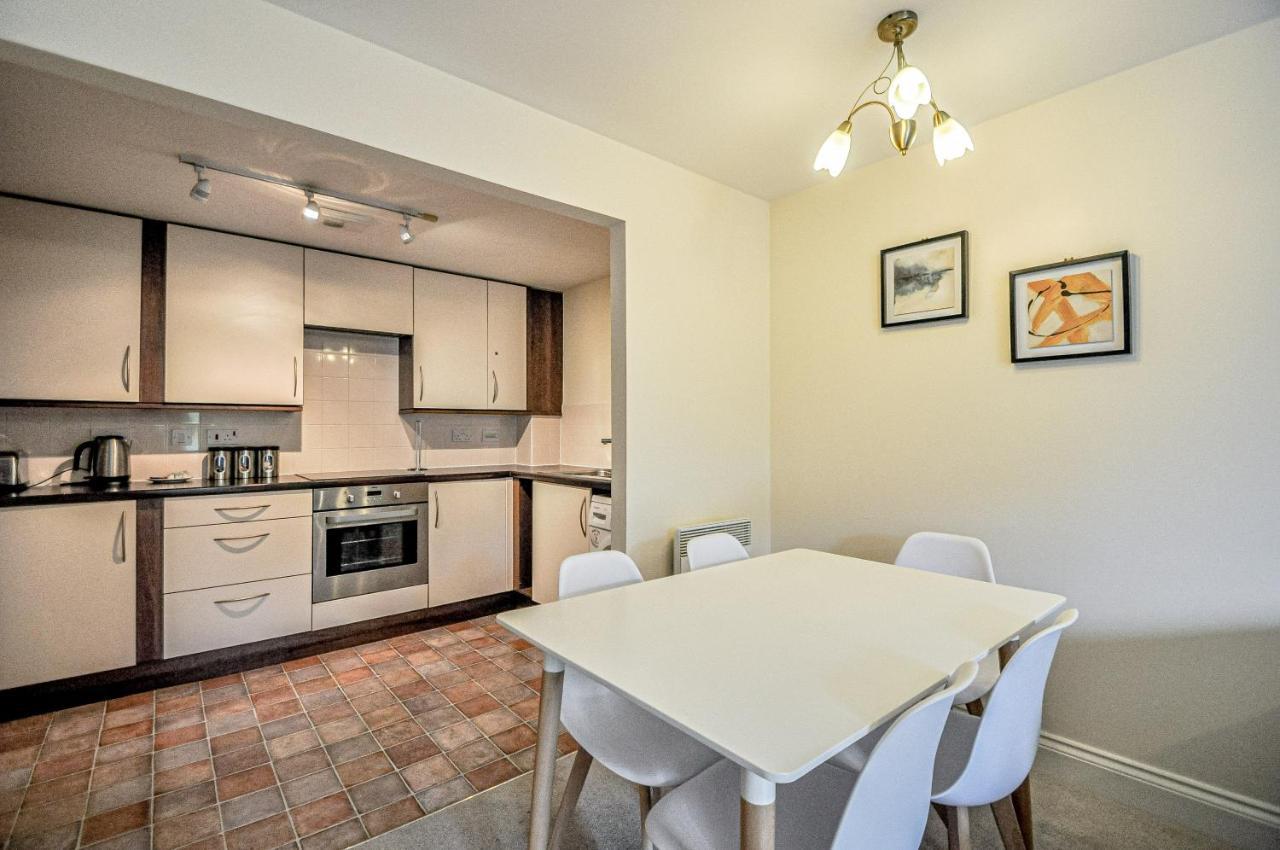 Kings Quarter - Four Bed Apartment - #0202 Μεϊντενχέντ Εξωτερικό φωτογραφία
